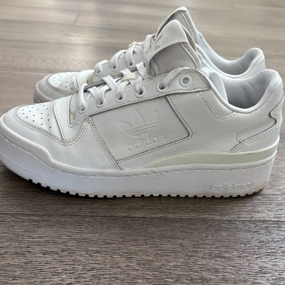 Adidas Originals Women's Forum Bold White Sneaker - Picture 4 of 8